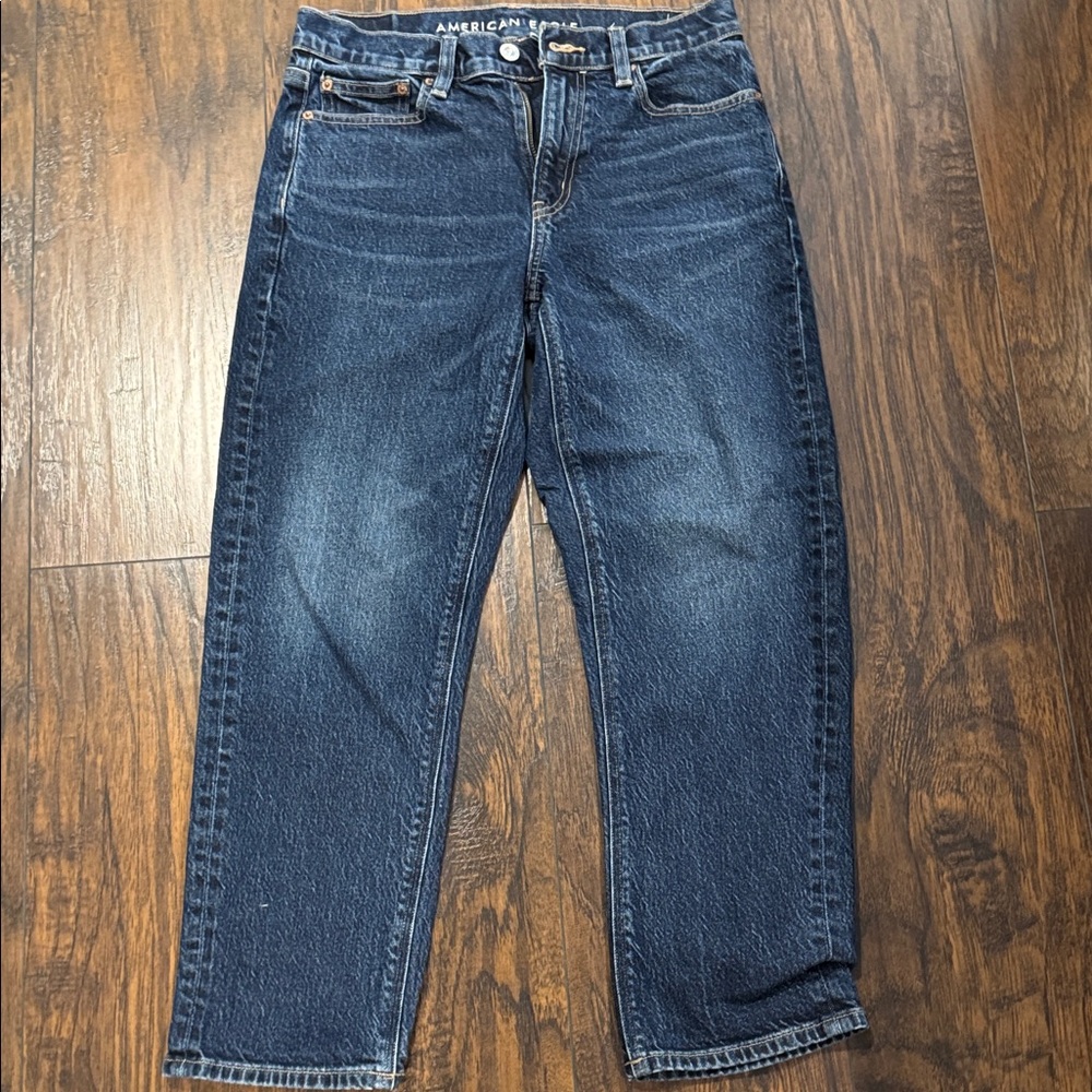 American Eagle Outfitters Women’s Dark Blue Straight Jeans